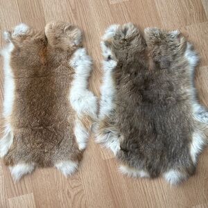 A282 rabbit pelts